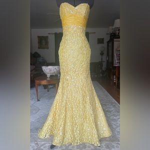 Yellow Jovani Formal Event Dress